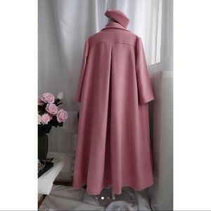 Retro wool coat in pink